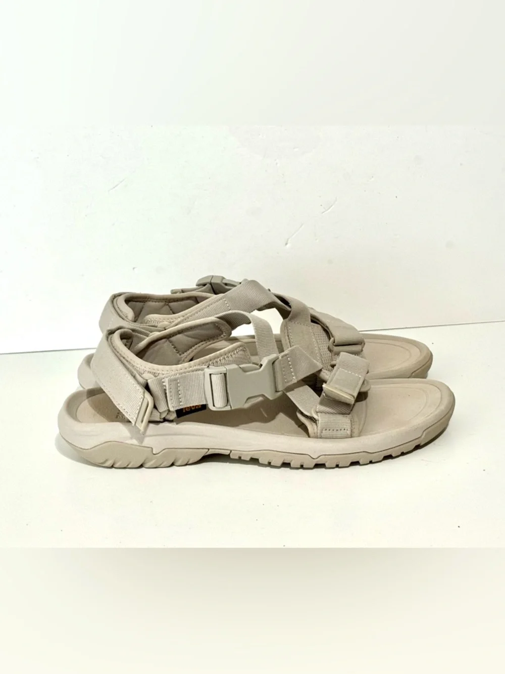 NWOB TEVA MEN HURRICANE VERGE CREAM CLOUD SPORTS SANDALS US 13